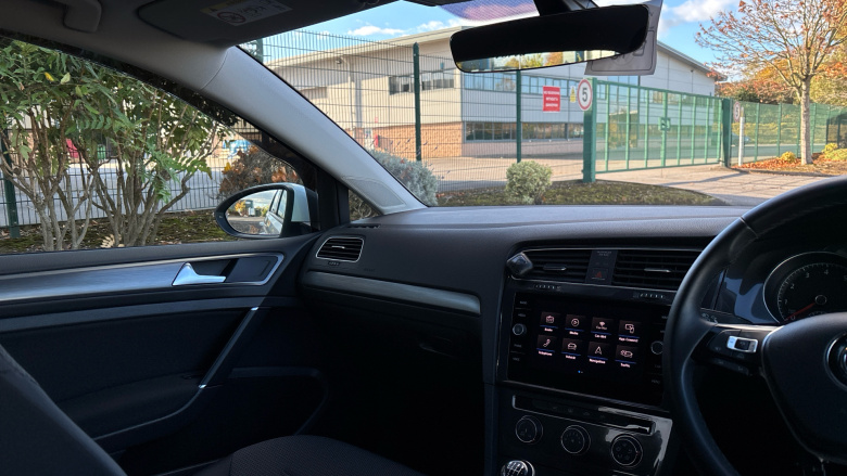 Volkswagen Golf 1.4 TSI SE [Nav] 5dr Petrol Hatchback